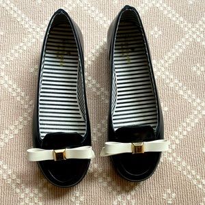 Kate Spade Rubber Skimmer Flat